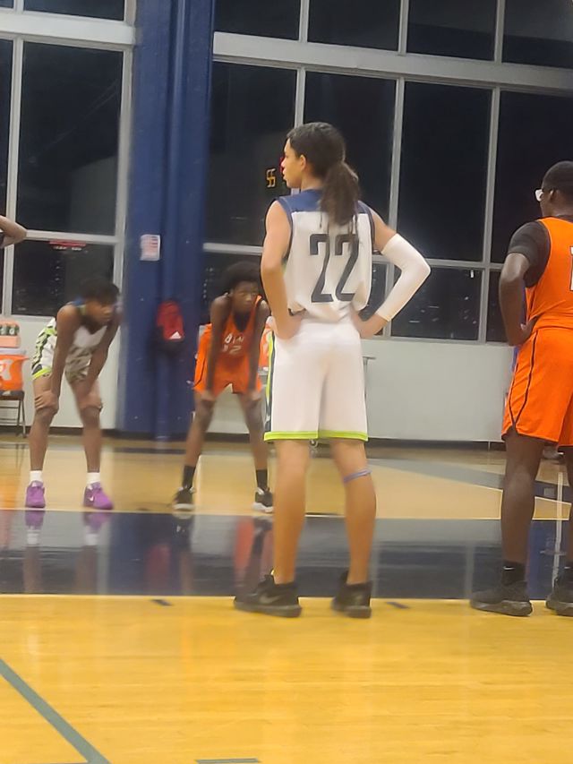 Athlete profile featured image number 2 of 4