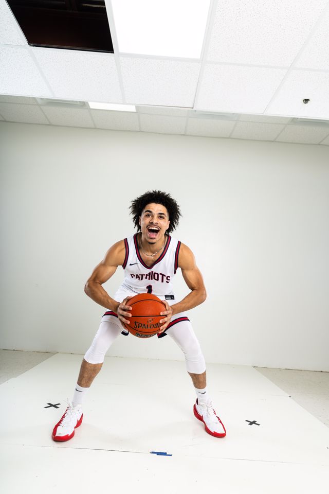 Athlete profile featured image number 4 of 4