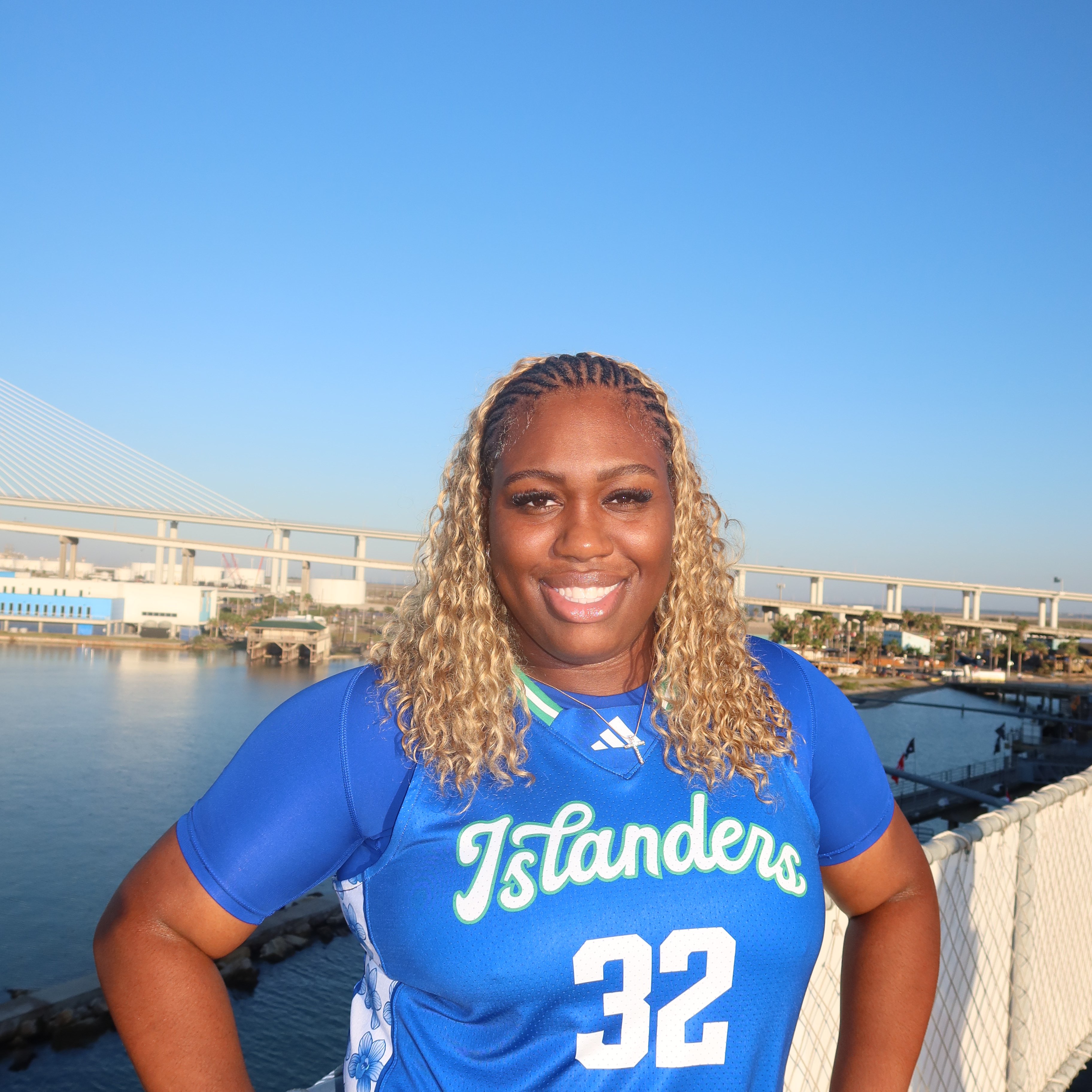 K’Nari Holliday athlete profile head shot