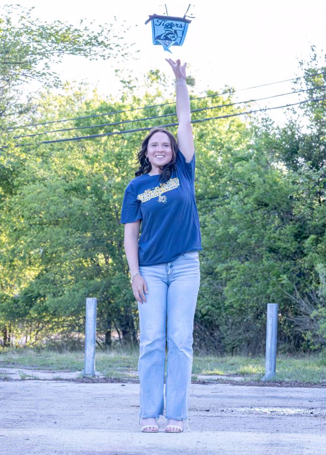 Athlete profile featured image number 1 of 4