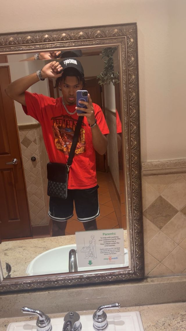 Athlete profile featured image number 5 of 6