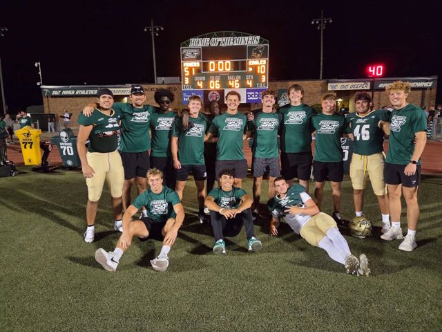 Athlete profile featured image number 1 of 4