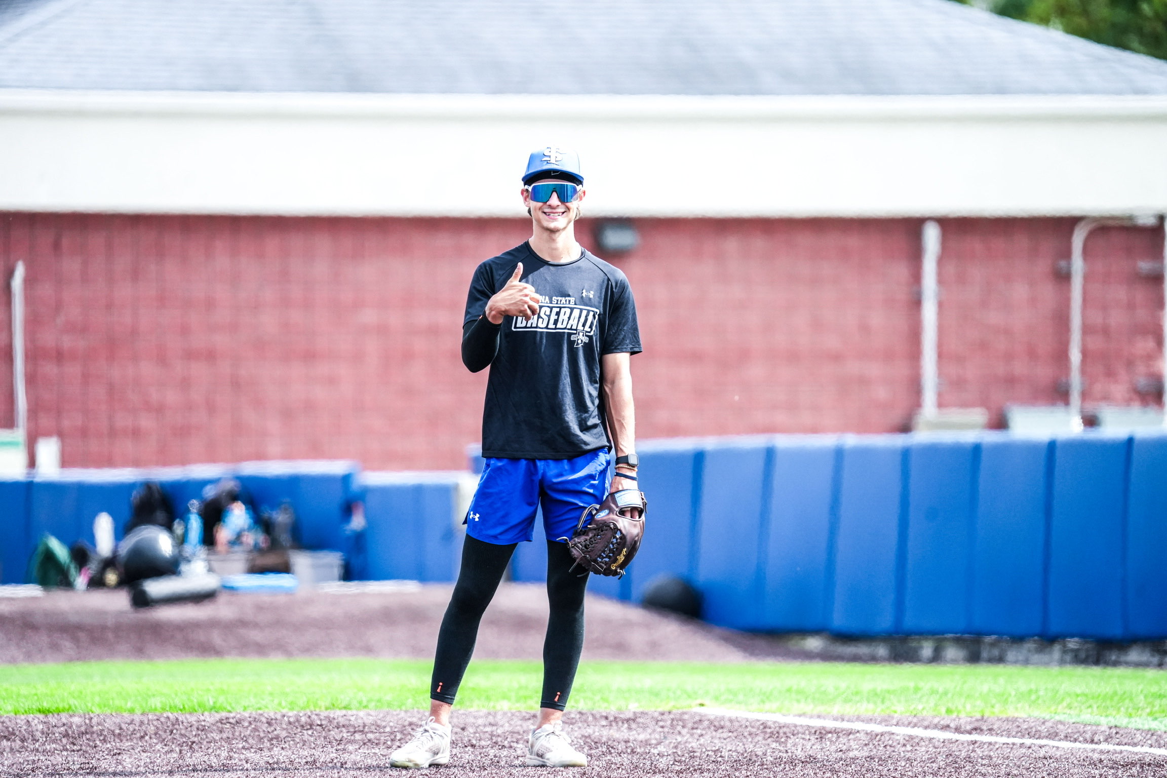 Aaron Moss athlete profile head shot