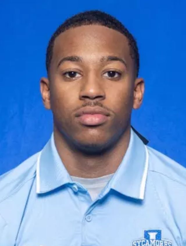 Athlete profile featured image number 2 of 5