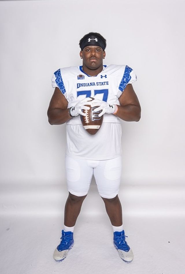 Athlete profile featured image number 2 of 4