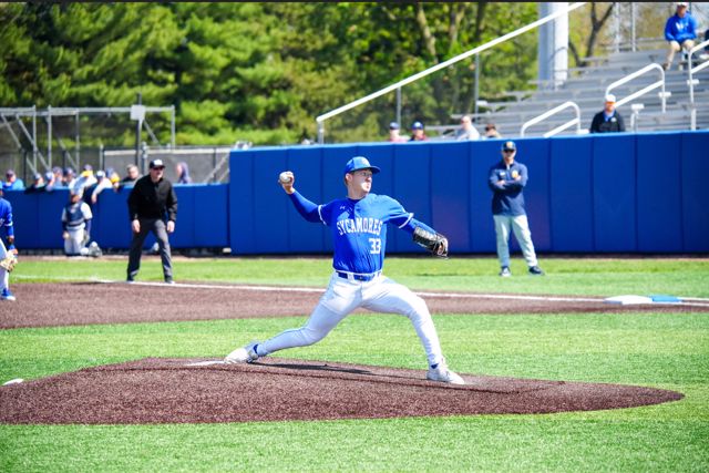 Athlete profile featured image number 4 of 7