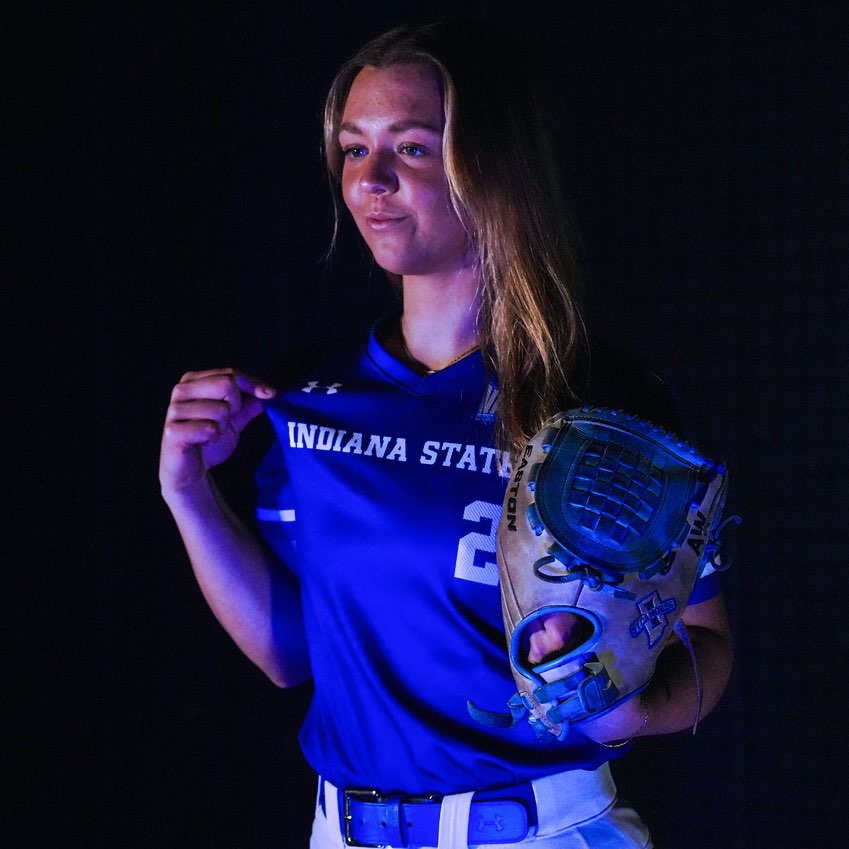 Annie Waggoner athlete profile head shot