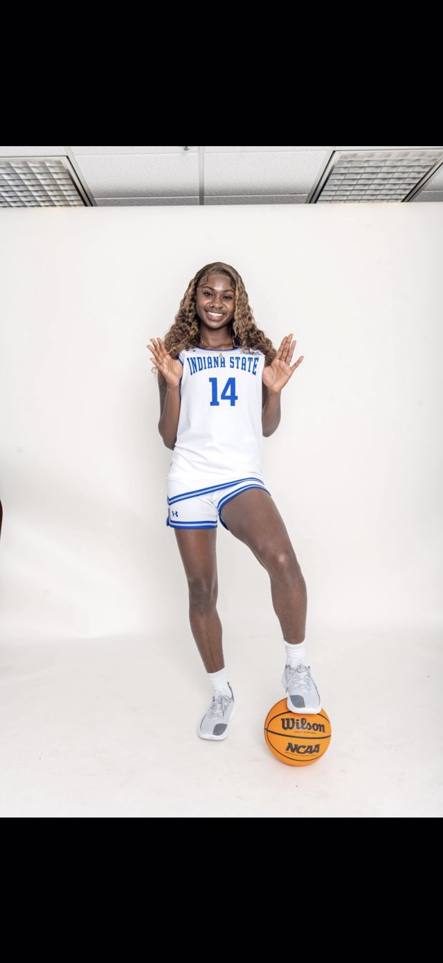 Athlete profile featured image number 1 of 4