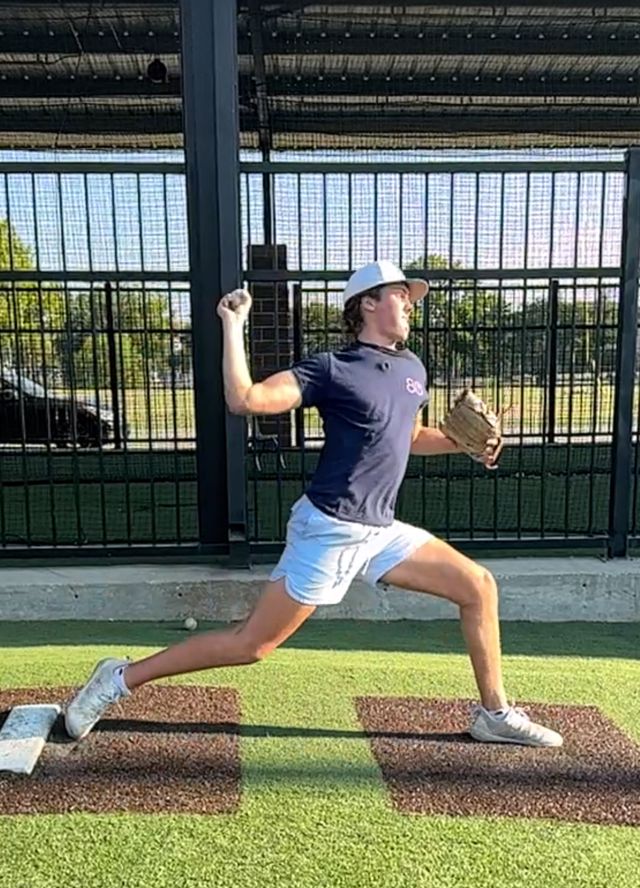 Athlete profile featured image number 4 of 4