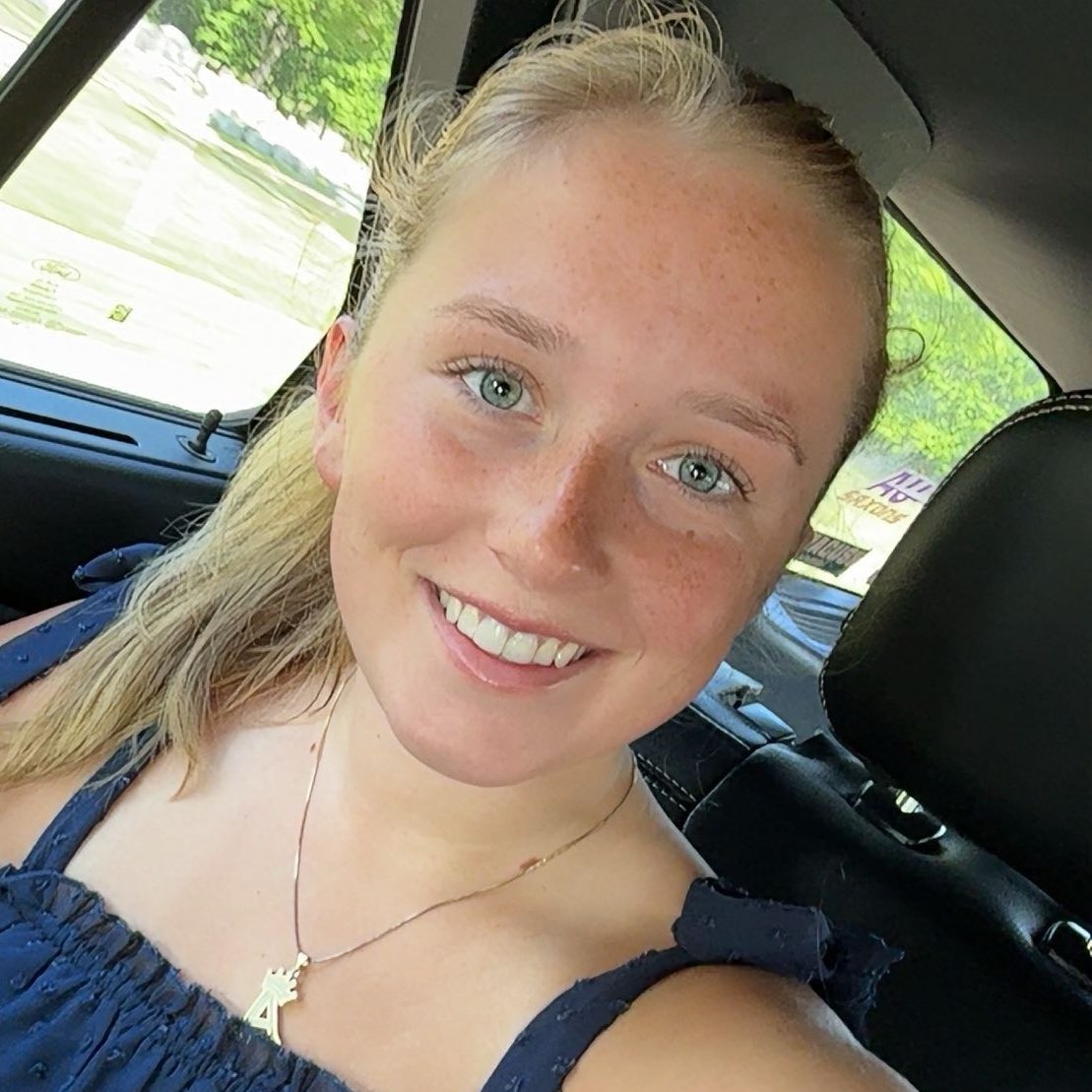 Ashlee Volpe athlete profile head shot