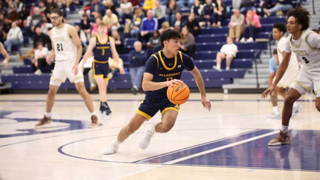 Athlete profile featured image number 3 of 5