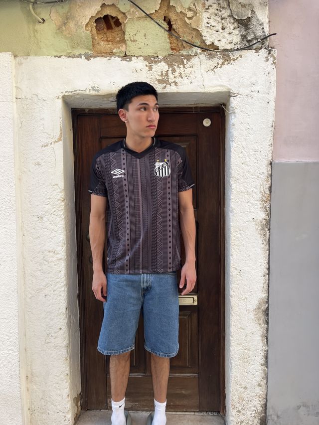 Athlete profile featured image number 1 of 5