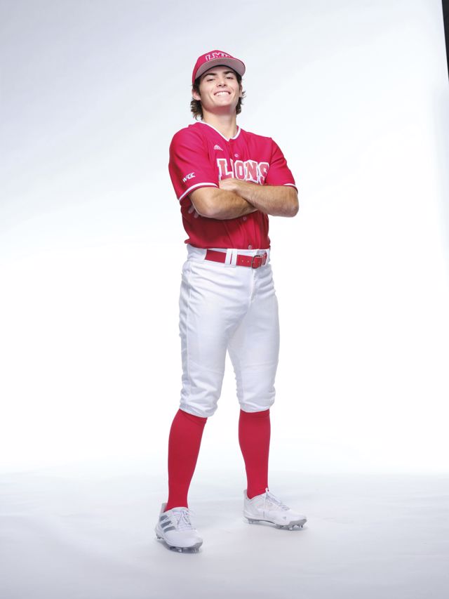 Athlete profile featured image number 3 of 4