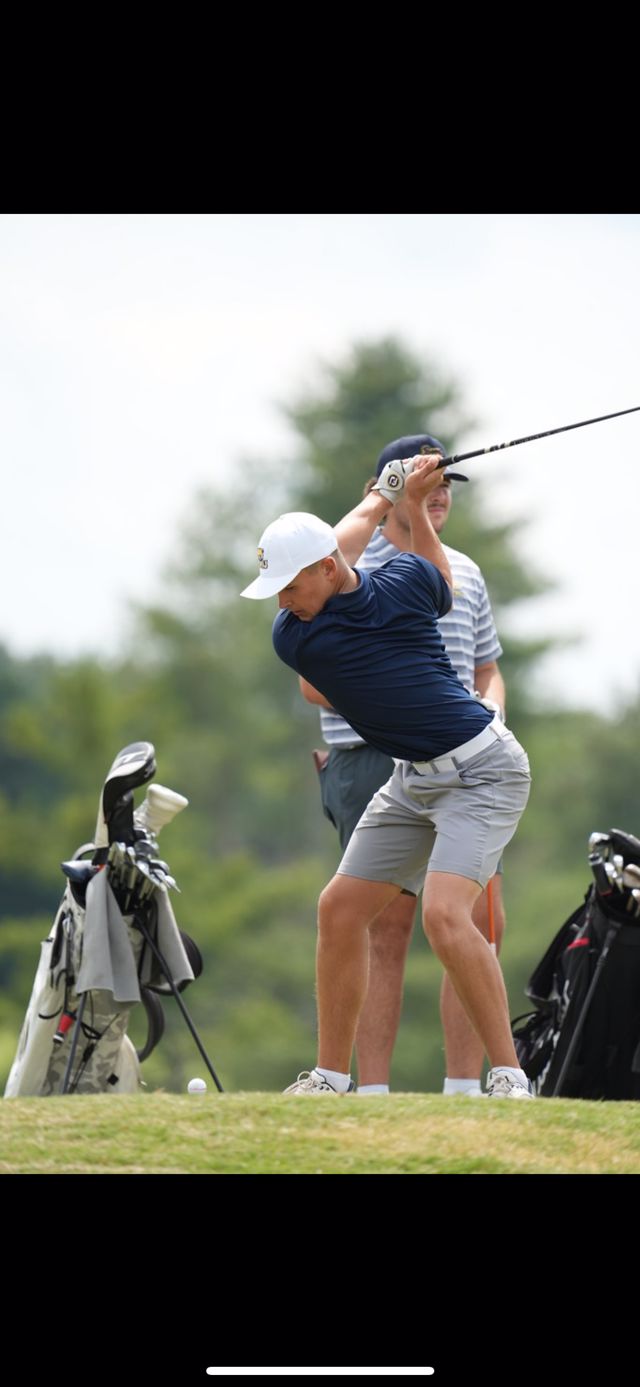 Athlete profile featured image number 1 of 4