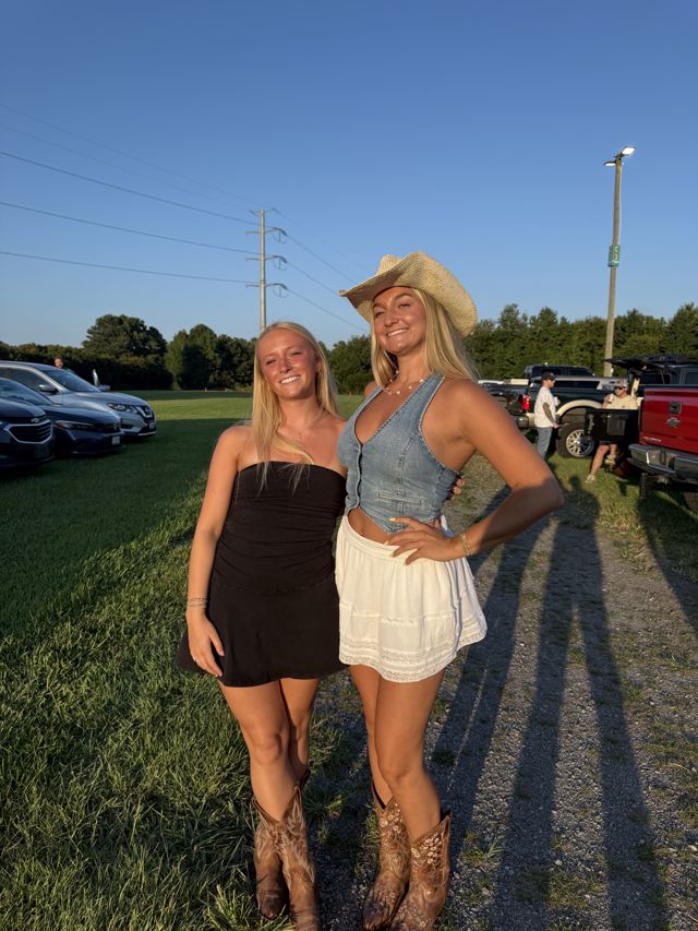 Athlete profile featured image number 1 of 5