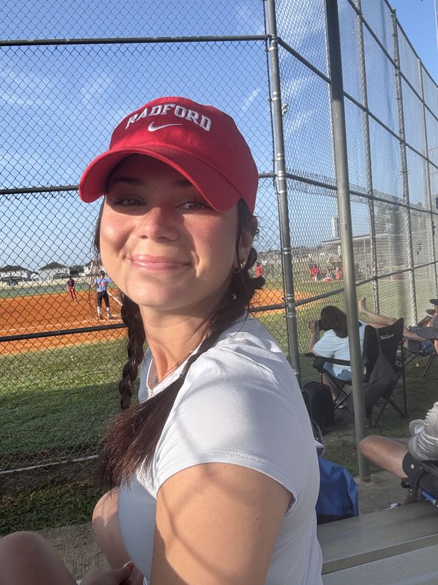 Athlete profile featured image number 1 of 6