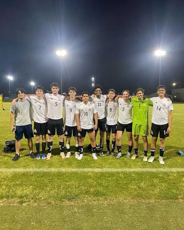 Athlete profile featured image number 1 of 5