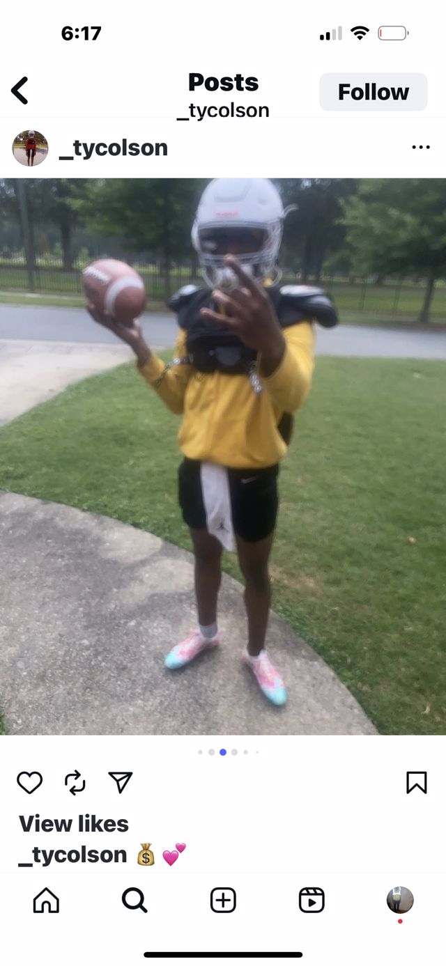 Athlete profile featured image number 1 of 10