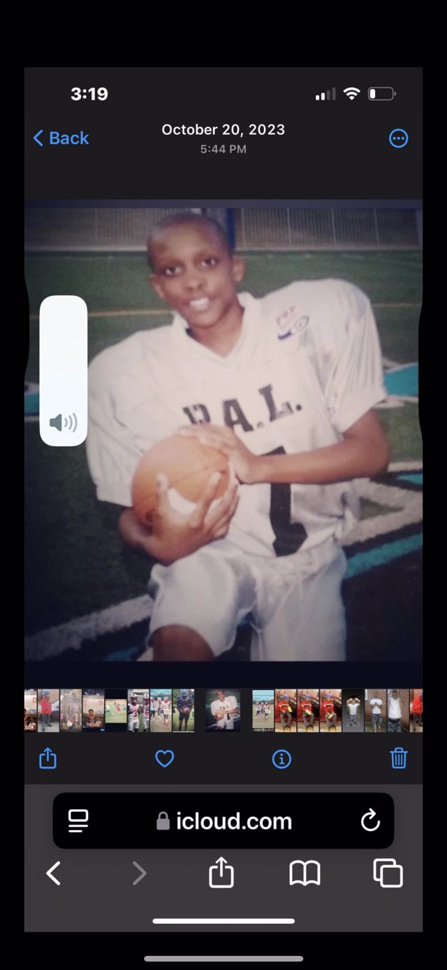 Athlete profile featured image number 4 of 10