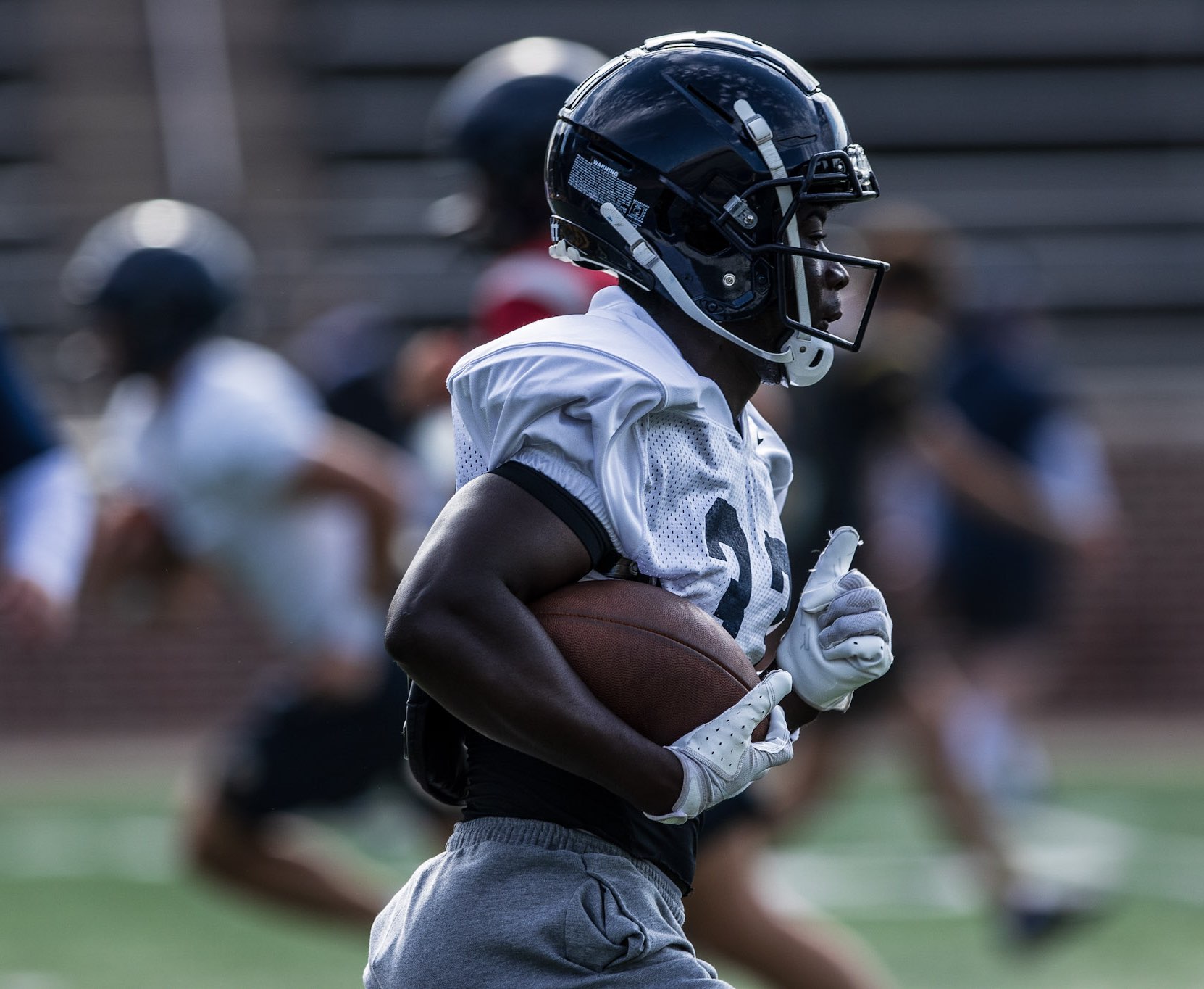 Emmanuel Crawford athlete profile head shot