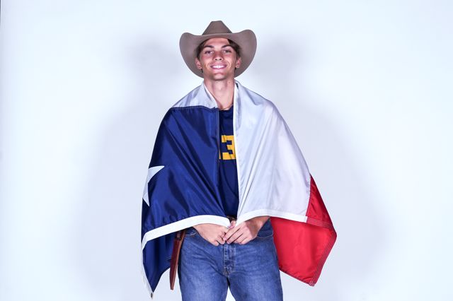 Athlete profile featured image number 4 of 4