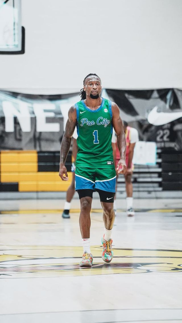 Athlete profile featured image number 4 of 5