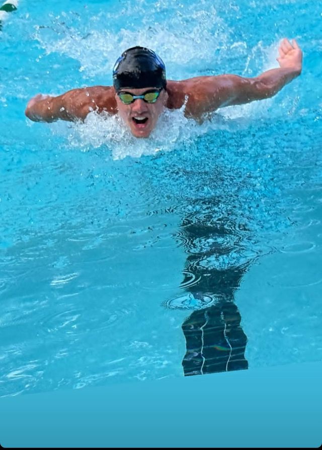 Athlete profile featured image number 3 of 4