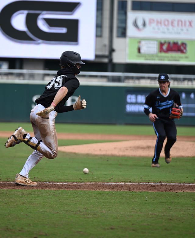 Athlete profile featured image number 3 of 7