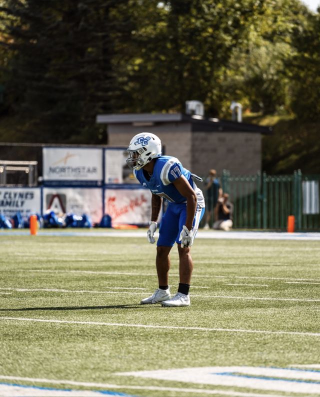 Athlete profile featured image number 1 of 4