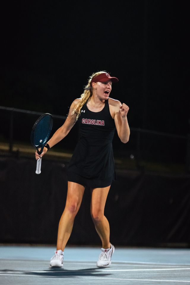 Athlete profile featured image number 3 of 7