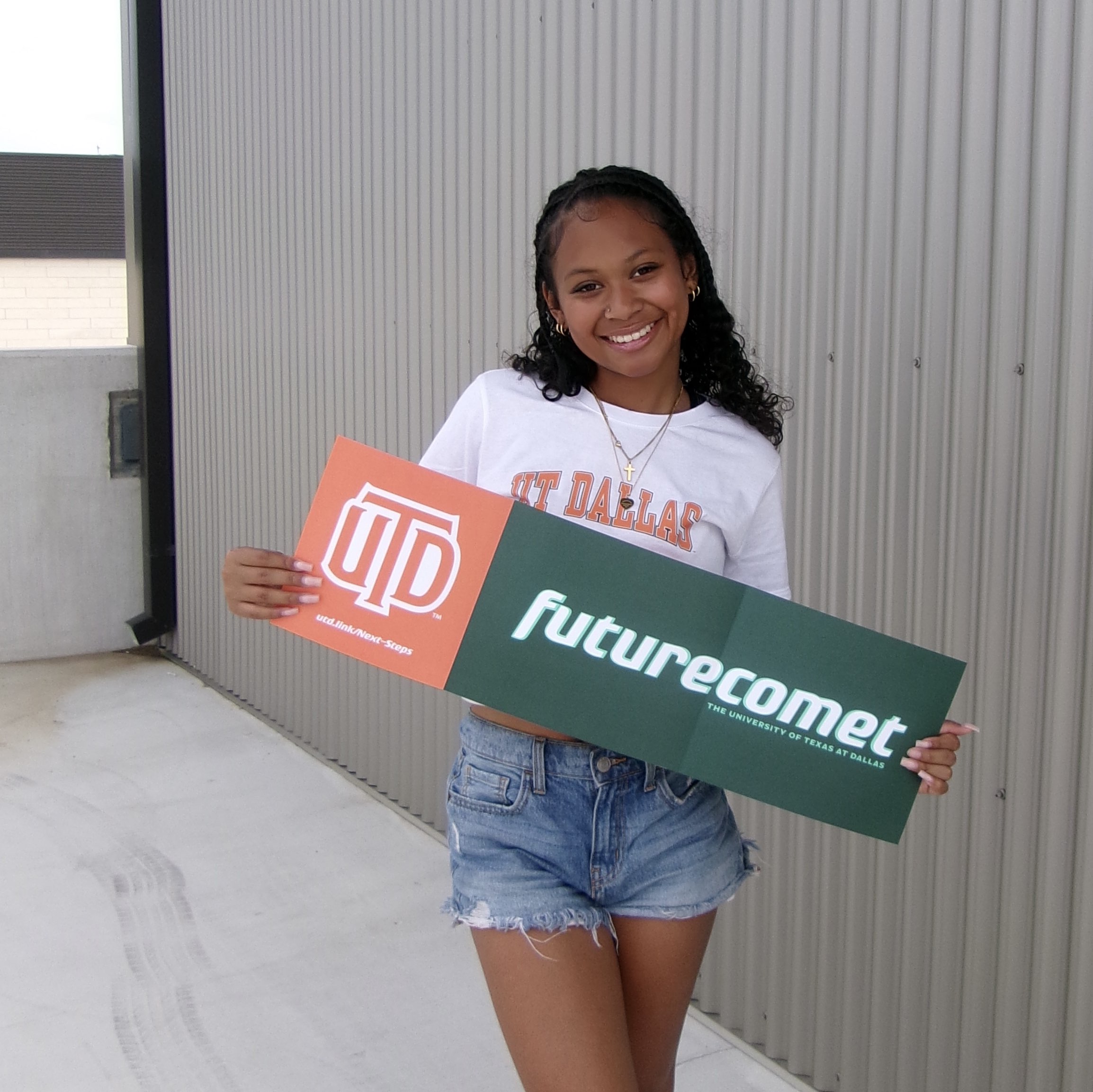 Sydney Howard athlete profile head shot