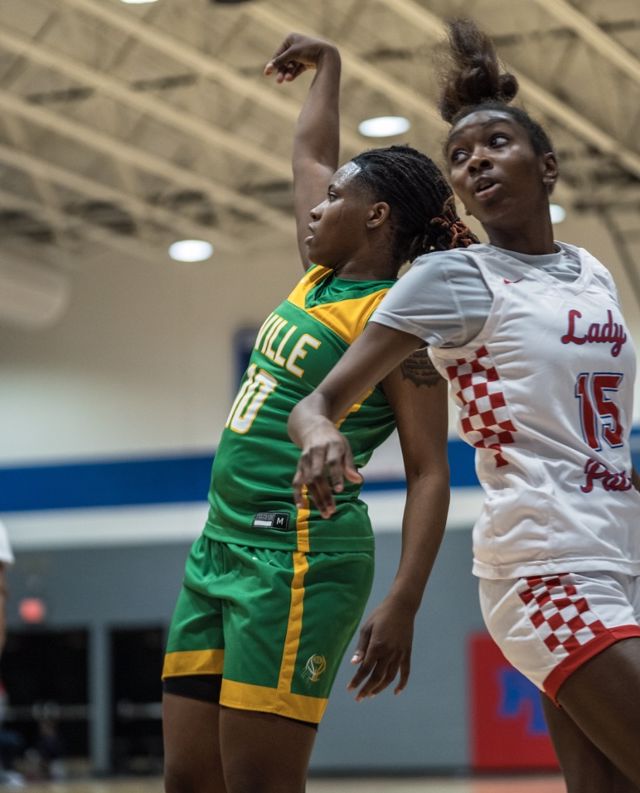 Athlete profile featured image number 6 of 6