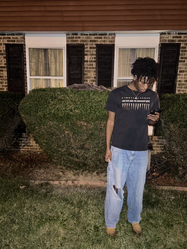 Athlete profile featured image number 1 of 6