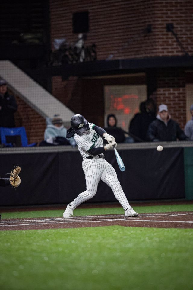 Athlete profile featured image number 2 of 4