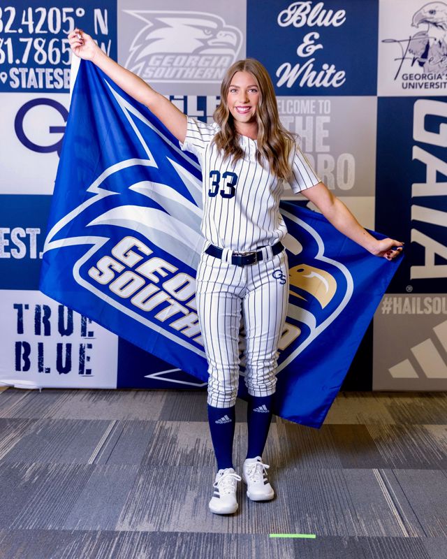 Athlete profile featured image number 1 of 5