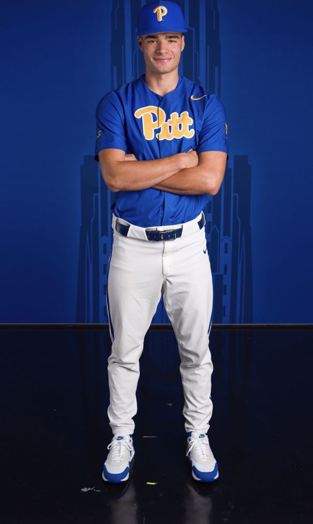 Athlete profile featured image number 3 of 7