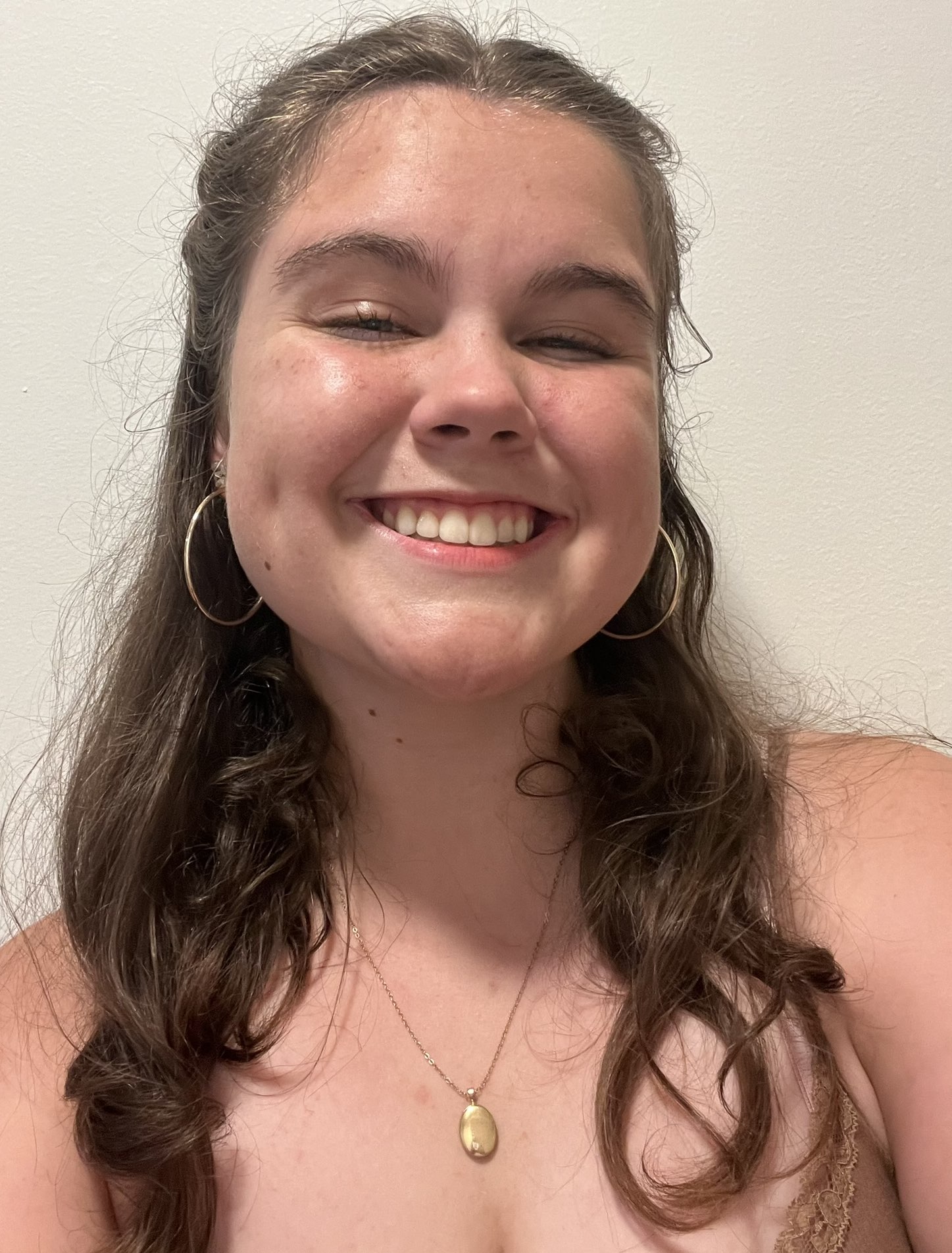 Kat Shelton athlete profile head shot