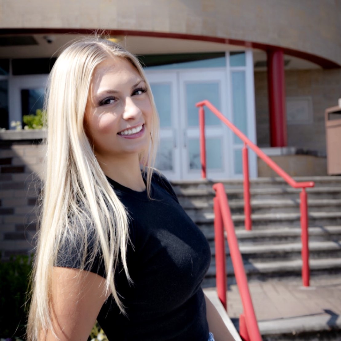 Lilly Mattucci athlete profile head shot