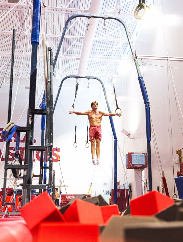 Athlete profile featured image number 3 of 4