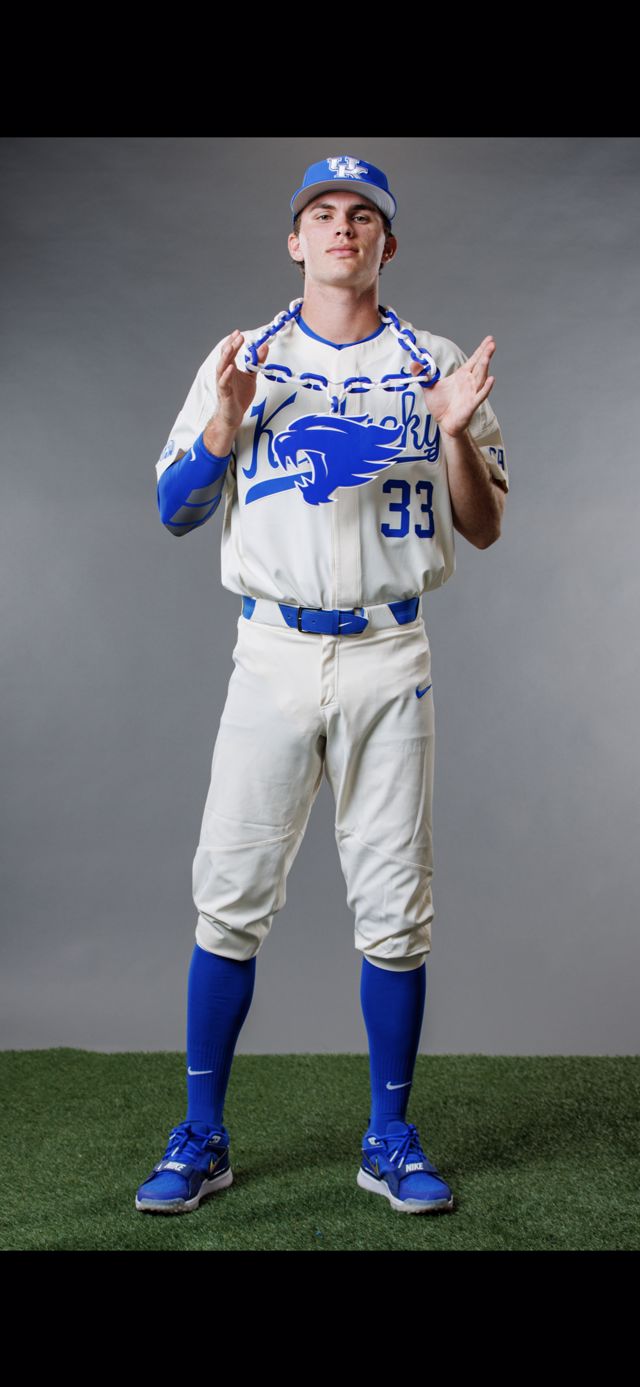 Athlete profile featured image number 1 of 7