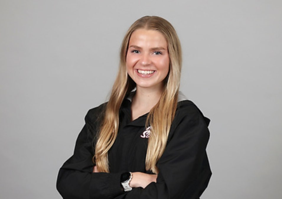 Grace Buschling athlete profile head shot