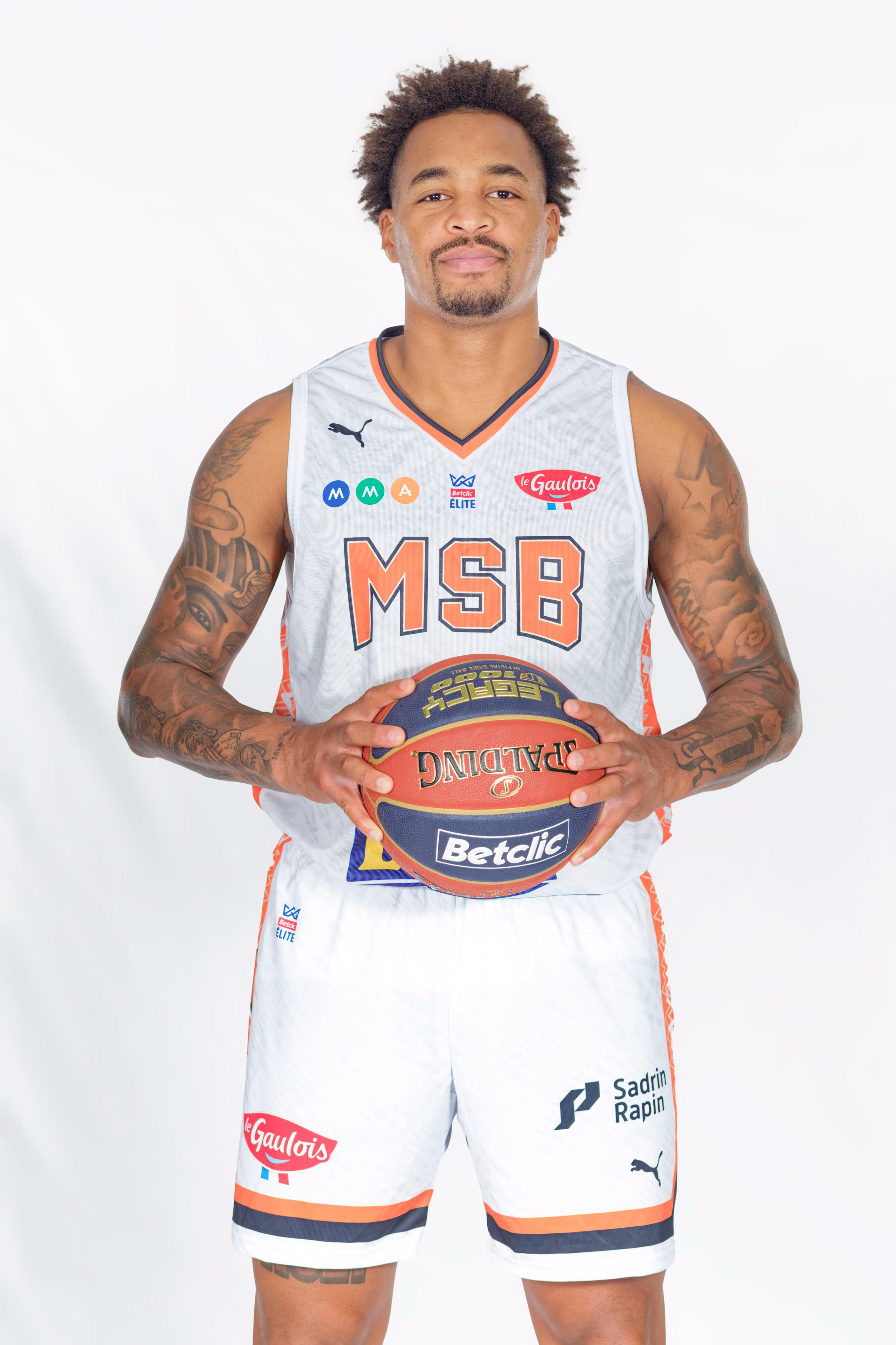 Travante Williams athlete profile head shot