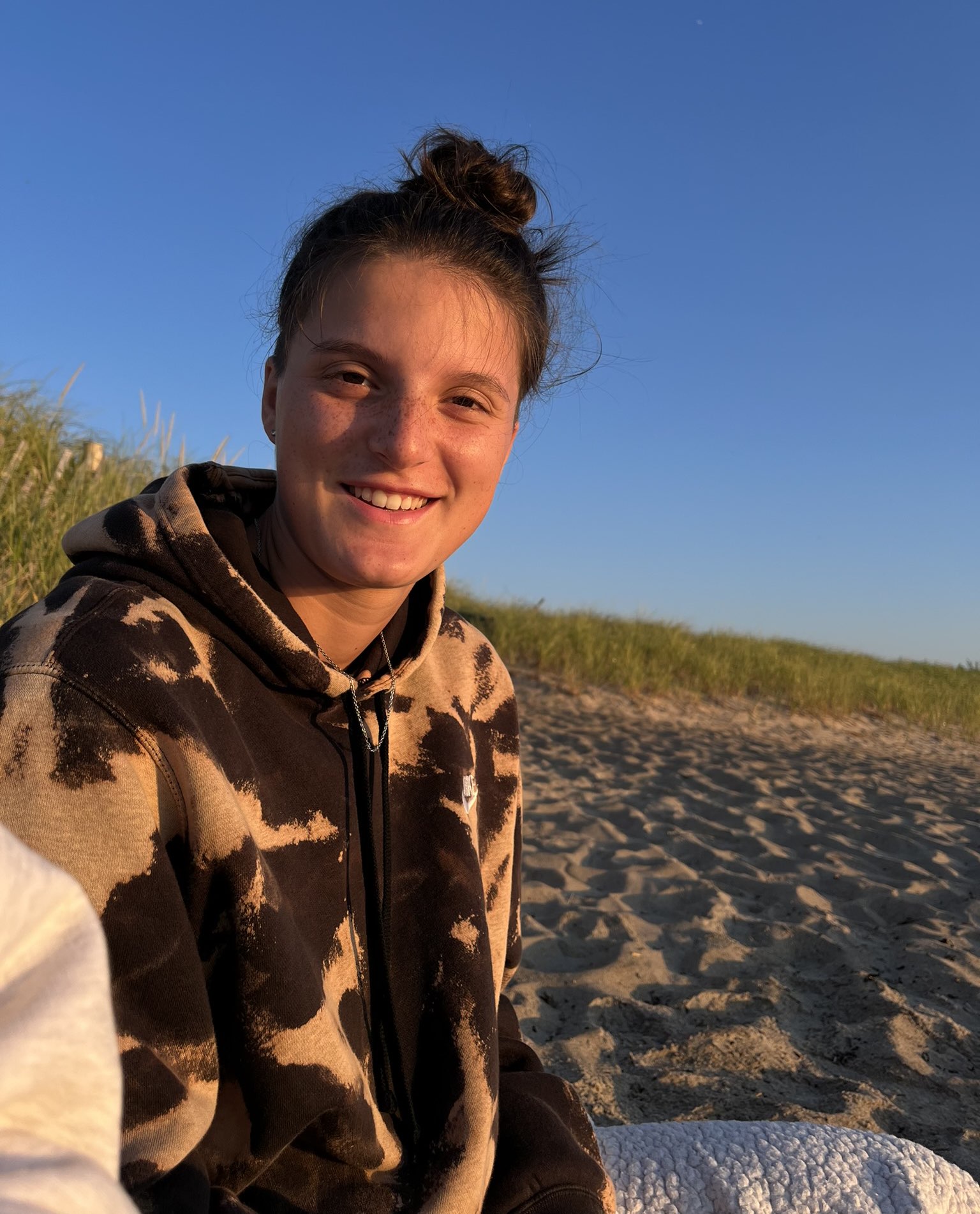 Bella Medeiros athlete profile head shot