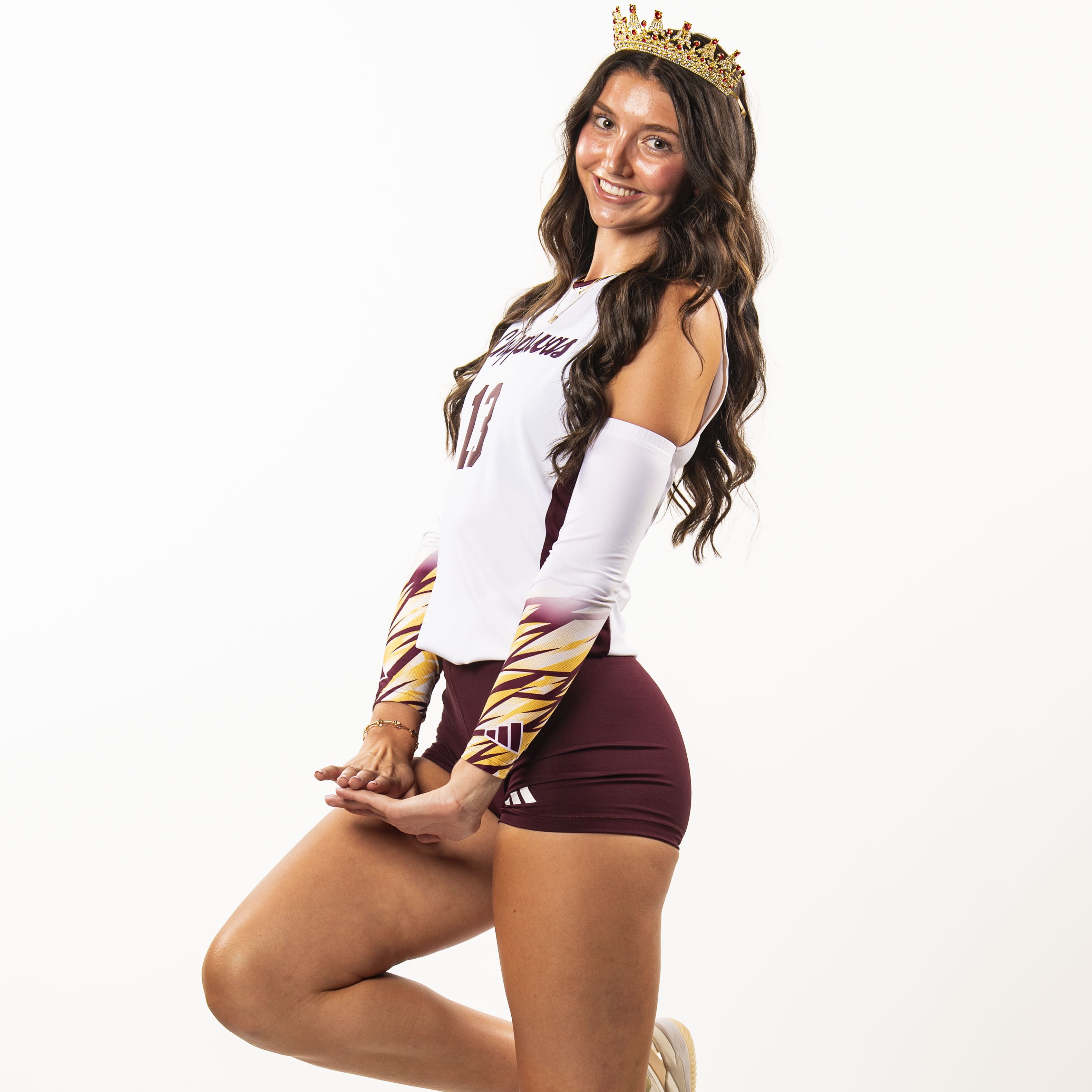 Lilly Mullholand athlete profile head shot