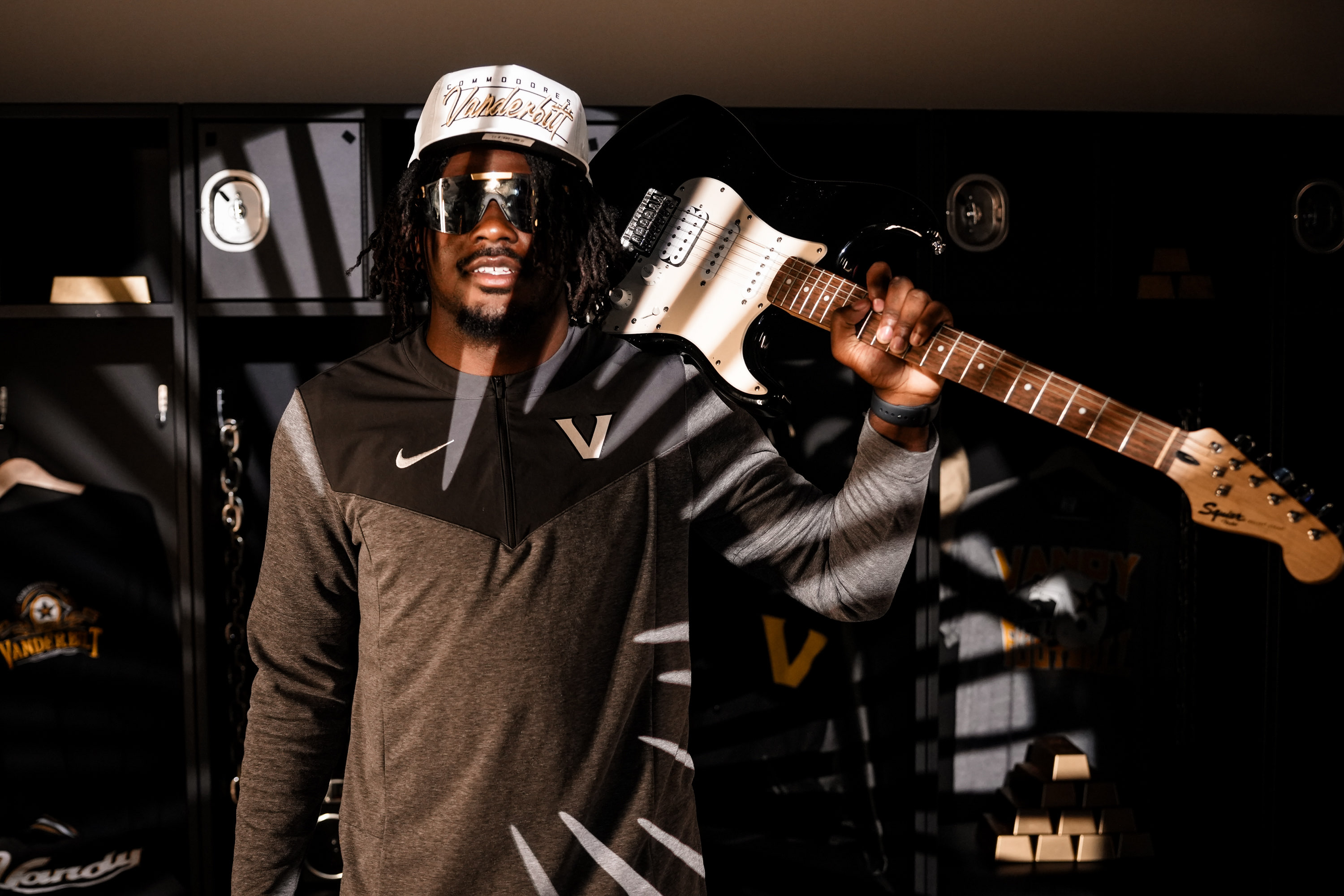 Izayah Lee athlete profile head shot