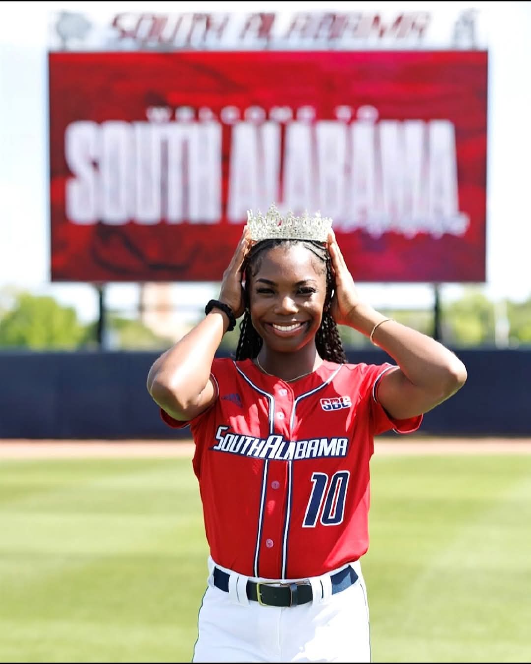 Kiaedy Gavin athlete profile head shot