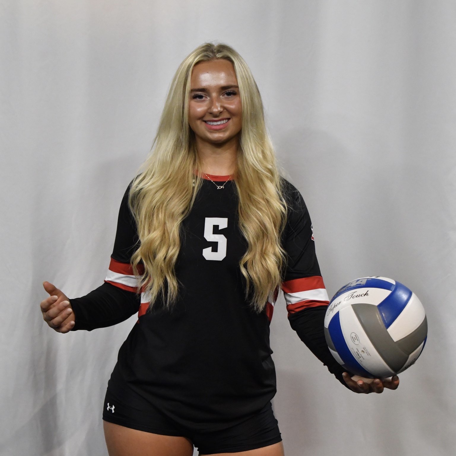 Lainey Lichota athlete profile head shot