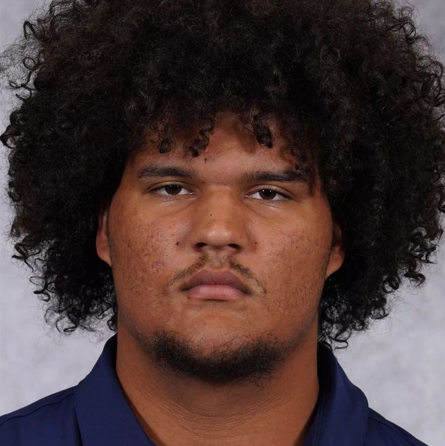 Alejandro Schmitt athlete profile head shot