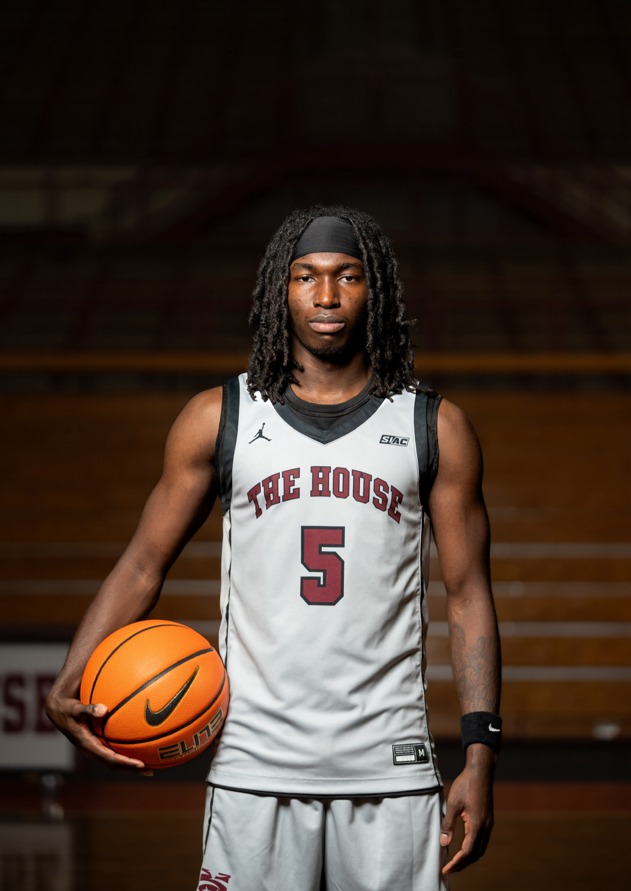 Robert Brazelton athlete profile head shot