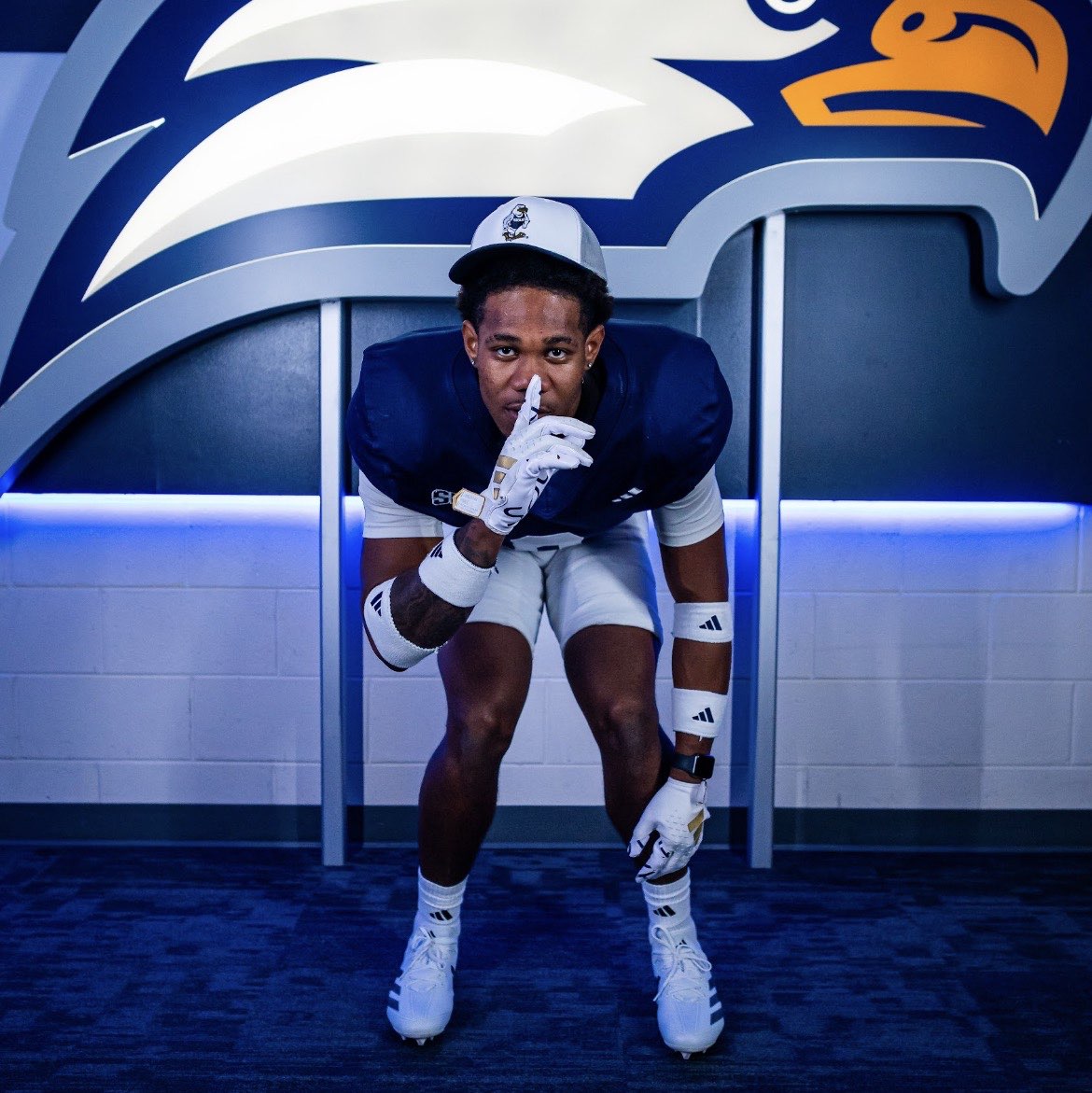 jakyri jones athlete profile head shot